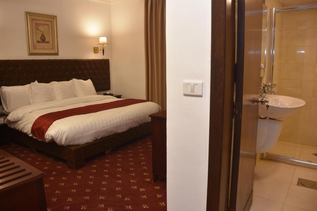 Madison Hotel Amman Exteriör bild