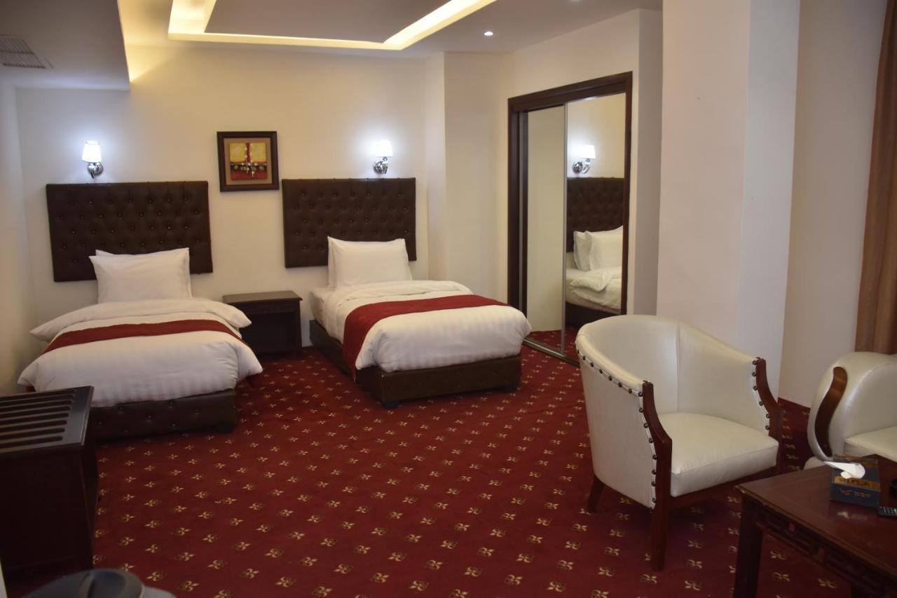 Madison Hotel Amman Exteriör bild